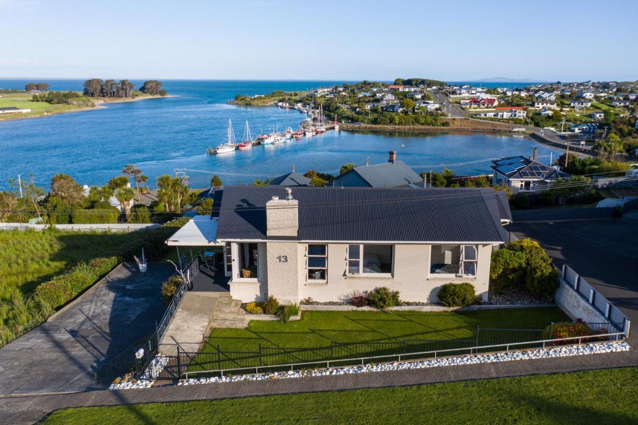 Riverton Views Exterior photo